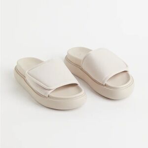H&M women’s chunky platform velcro slides bone off white size 8
